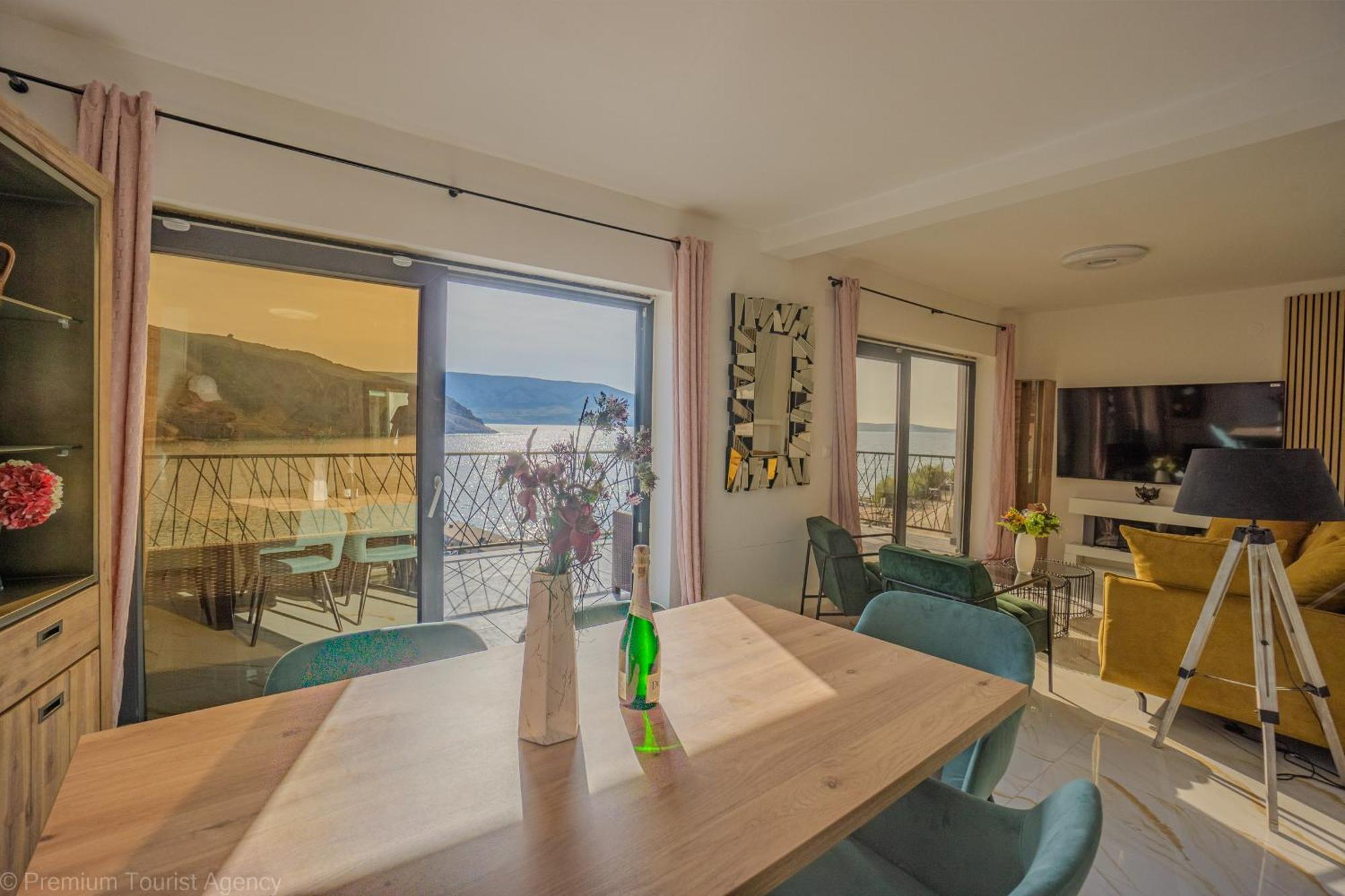 Ivica Super Comfortable, Newly Furnished Apartment In A Top Location Metajna Exterior foto